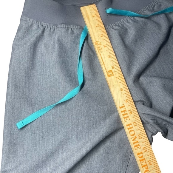 FIGS Womens Stretch Technical Gray Graphite Livingston Basic Pants Scrubs S - Picture 4 of 10